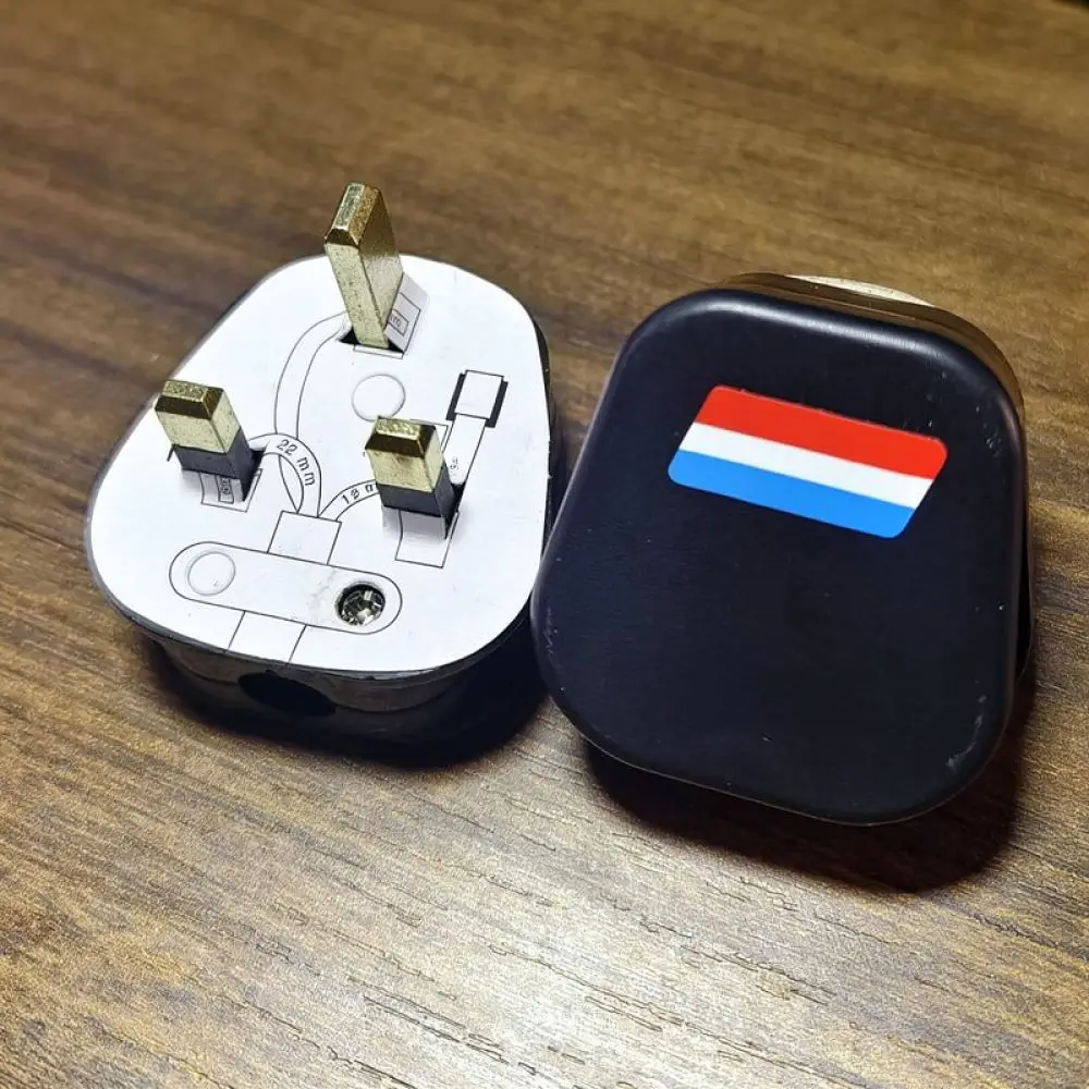 British Standard 13A Plug Rewirable Connector UK Socket Adapter For Dengfeng Durable Home Electrical Appliance Supply
