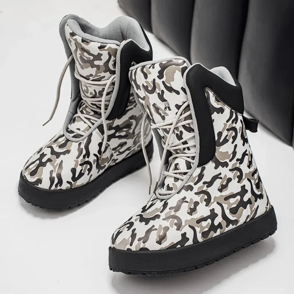 أحذية رجالية مموهة عالية الجودة سميكة لينة مقاومة للبرد أحذية دافئة في الهواء الطلق الشارع عدم الانزلاق هدايا العيد جديد 2025 شتاء شيك #1