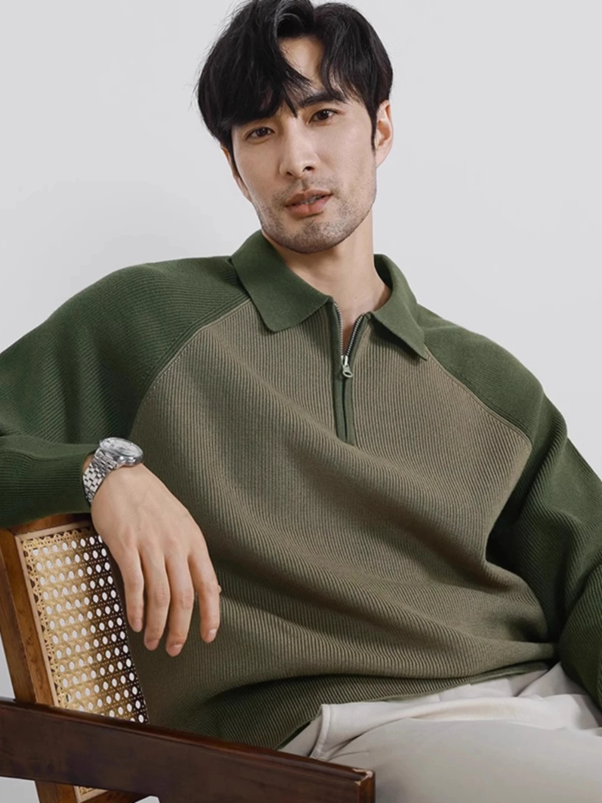 

Осенне-зимний мужской повседневный вязаный свитер с воротником-стойкой в американском стиле, с цветными блоками, на молнии, молодежный, с длинными рукавами