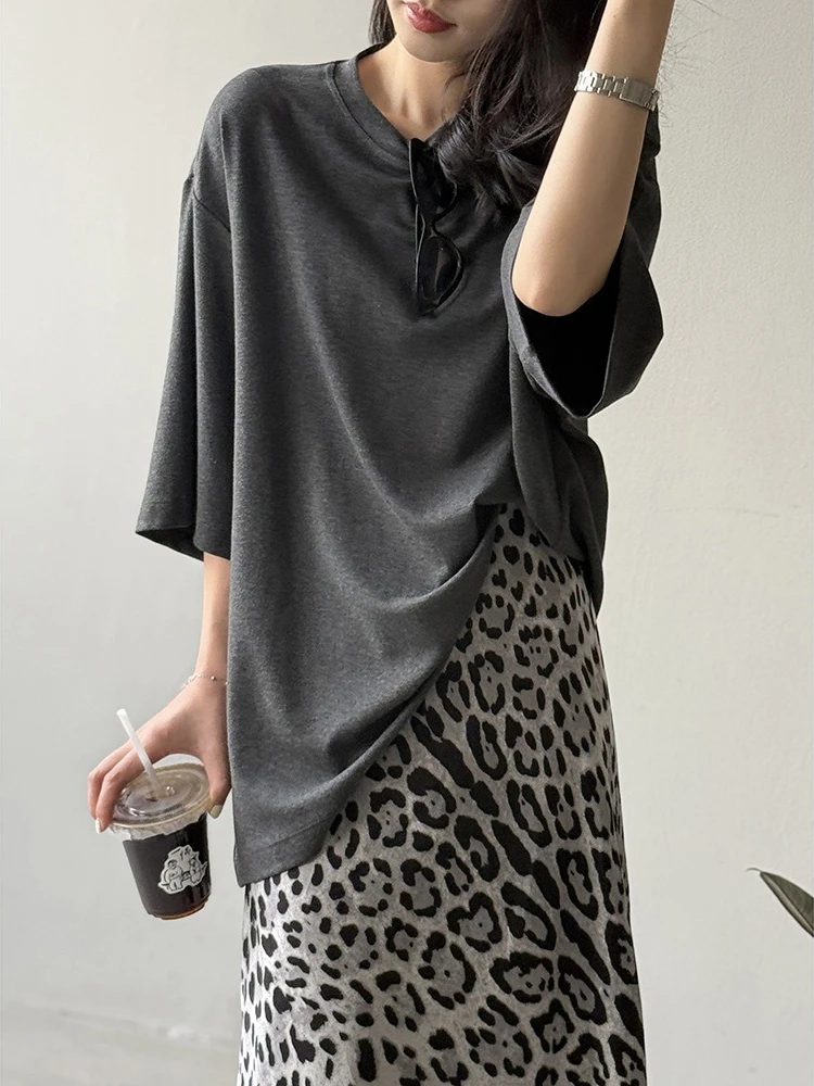 

Fashion Korean Leisure Elbow Sleeve T-shirt Summer Loose Mid Length Casual Style Top Round Neck Short Sleeved T-shirt for Women