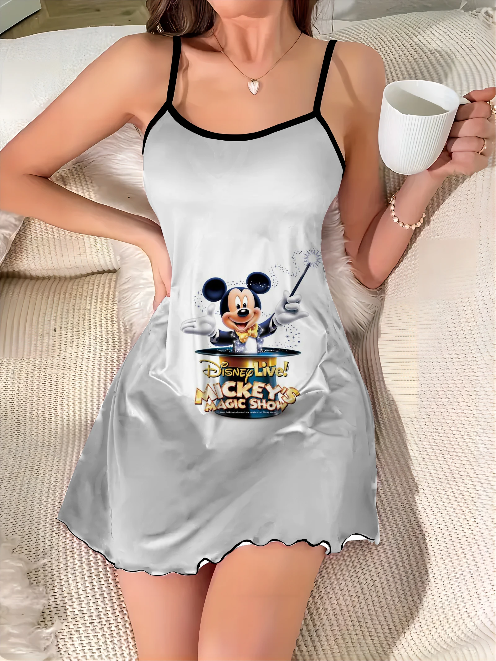 Falda de pijama de Minnie Mouse para mujer, vestido de casa con cuello redondo, vestidos elegantes, superficie de satén, ribete de lechuga, Disney, Mickey Chic, Mini Sexy