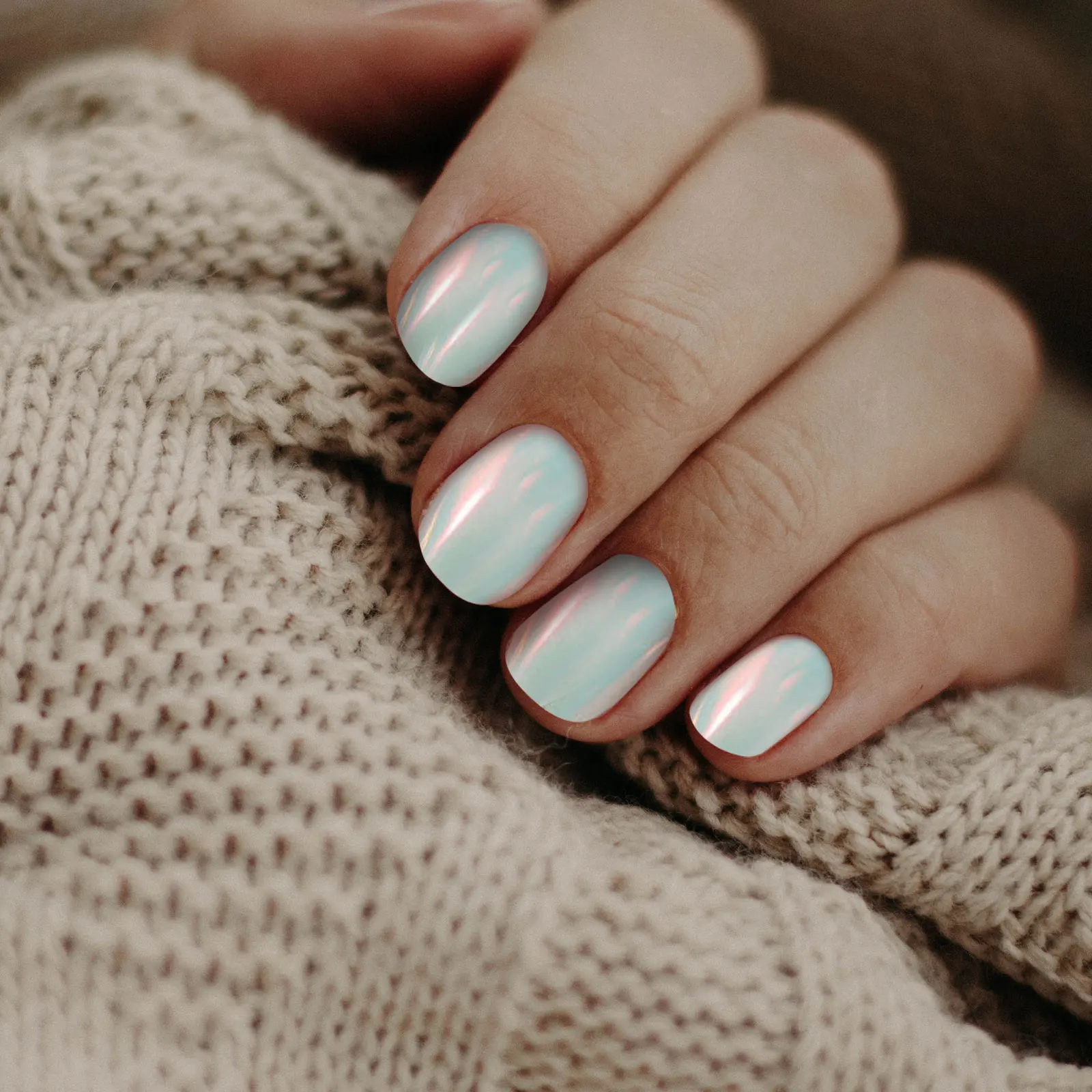 

1 Box Holographic Powder Iridescent Glitter Pigment For Nails Nail Art Supplies Decoration Mirror Effect Pearl Luster Nail Color