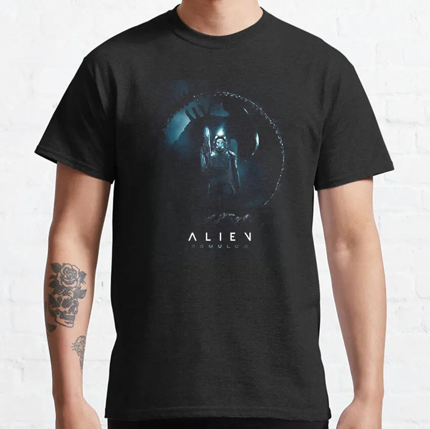 Alien Romulus delivers blood atmosphere and facehuggers 2024 cinema sci fi horror moive The ALIEN Saga  t shirt for men