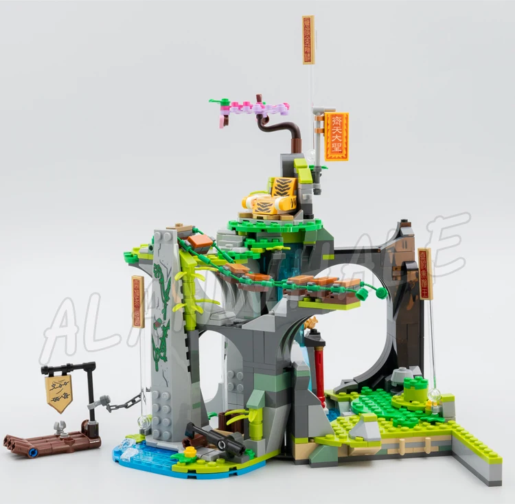 1949pcs Monkie Kid The Legendary Flower Fruit Mountain Monkey King Sun Wukong 60047 Building Blocks Sets Compatible With Model