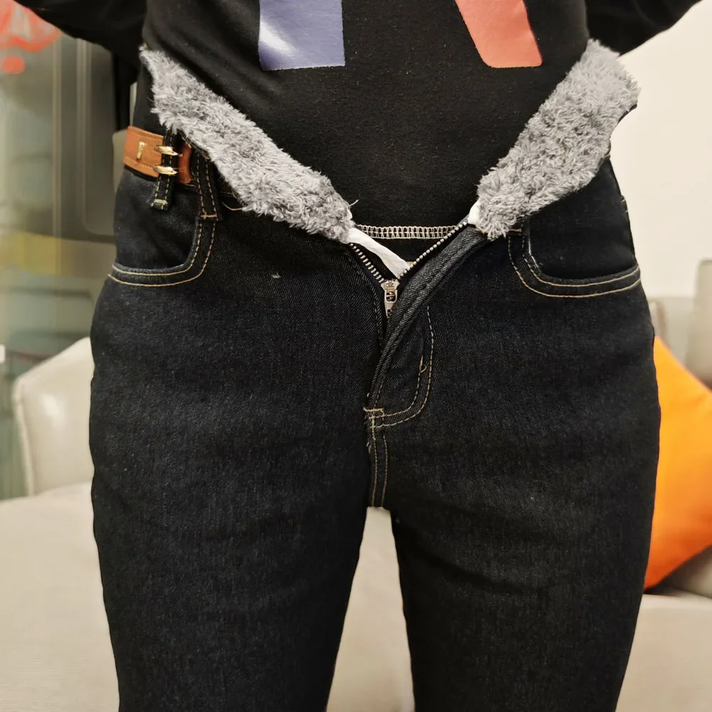 Winter warm Women jeans Velvet Jeans women Fleece Warm High Waist Skinny Elastic Pants women Jean Casual Legging Winter jeans
