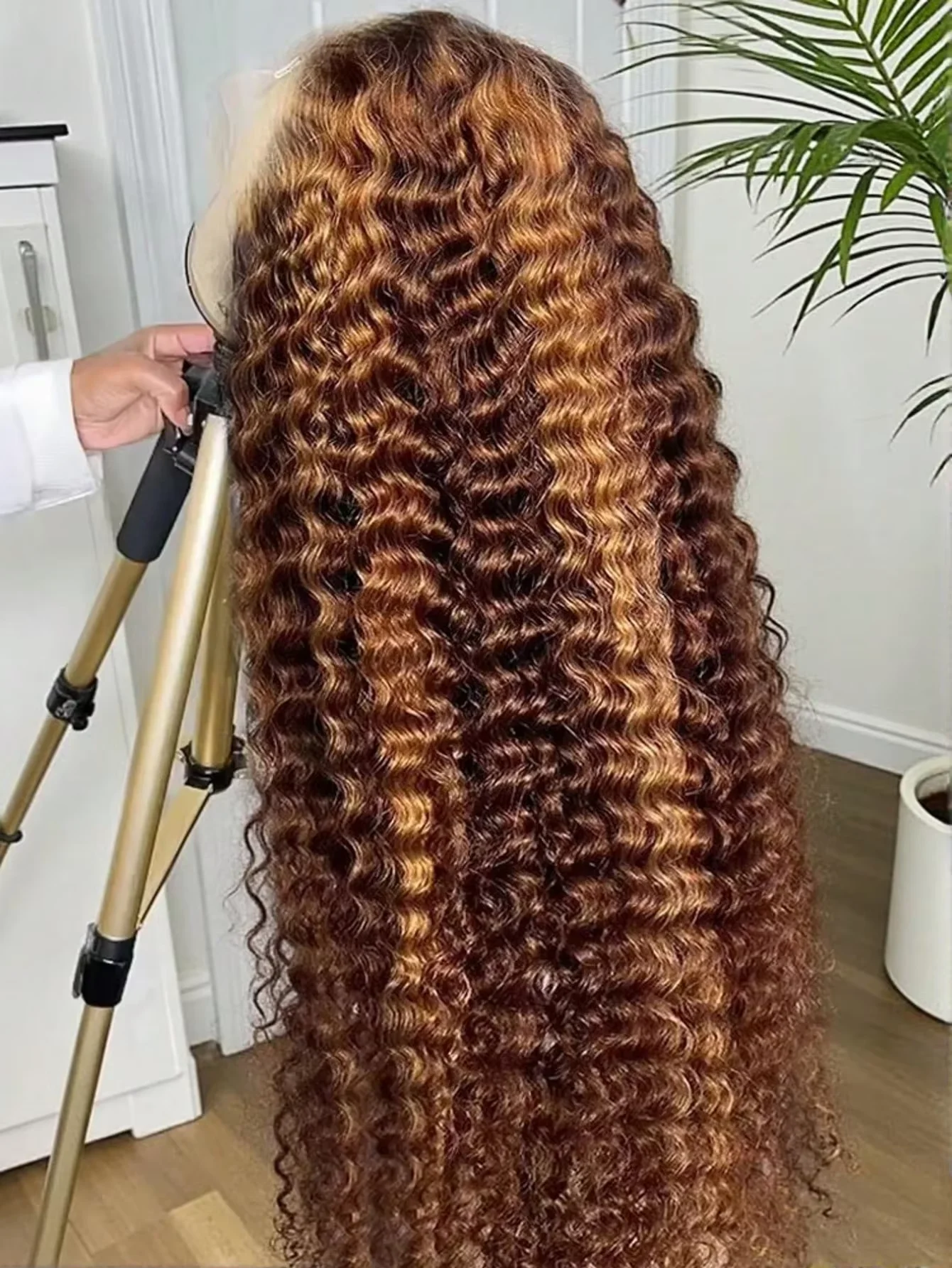 

250% Density Highlight 13x4 HD Lace Front Human Hair Wigs Women 30 32 Inch Deep Wave Brazilian Curly Lace Frontal Closure Wigs