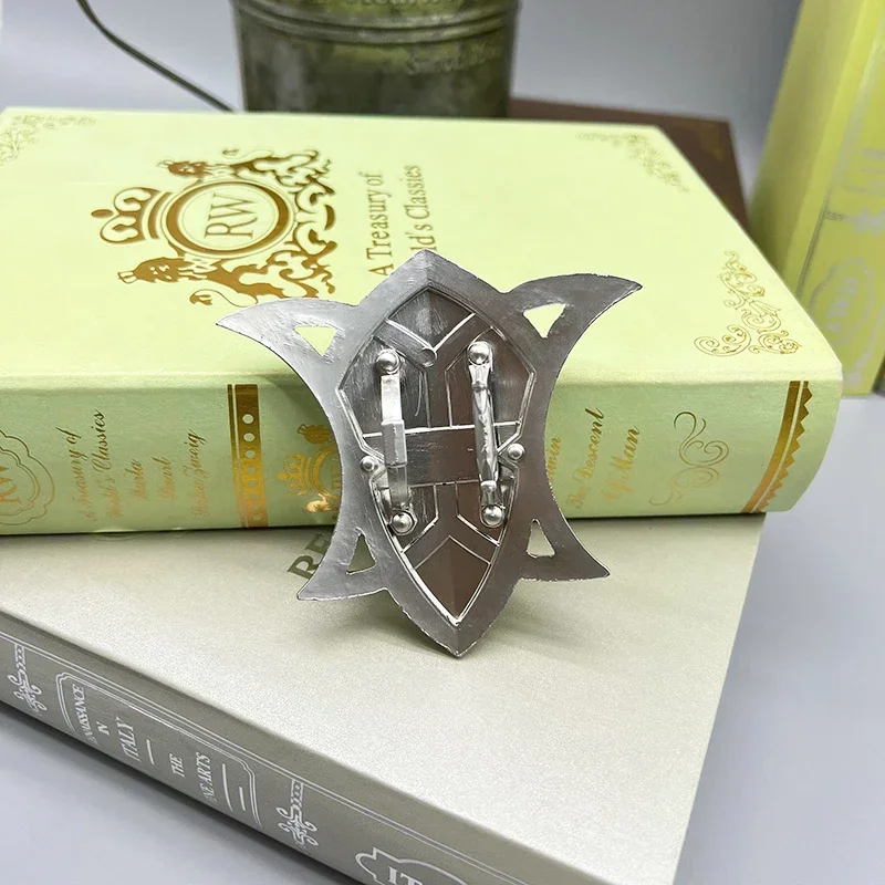 9cm Silver Shield LoZ Tears of the Kingdom Breath of the Wild Game Replica Metal Gear Model Link Collectible Decoration Toy Boys