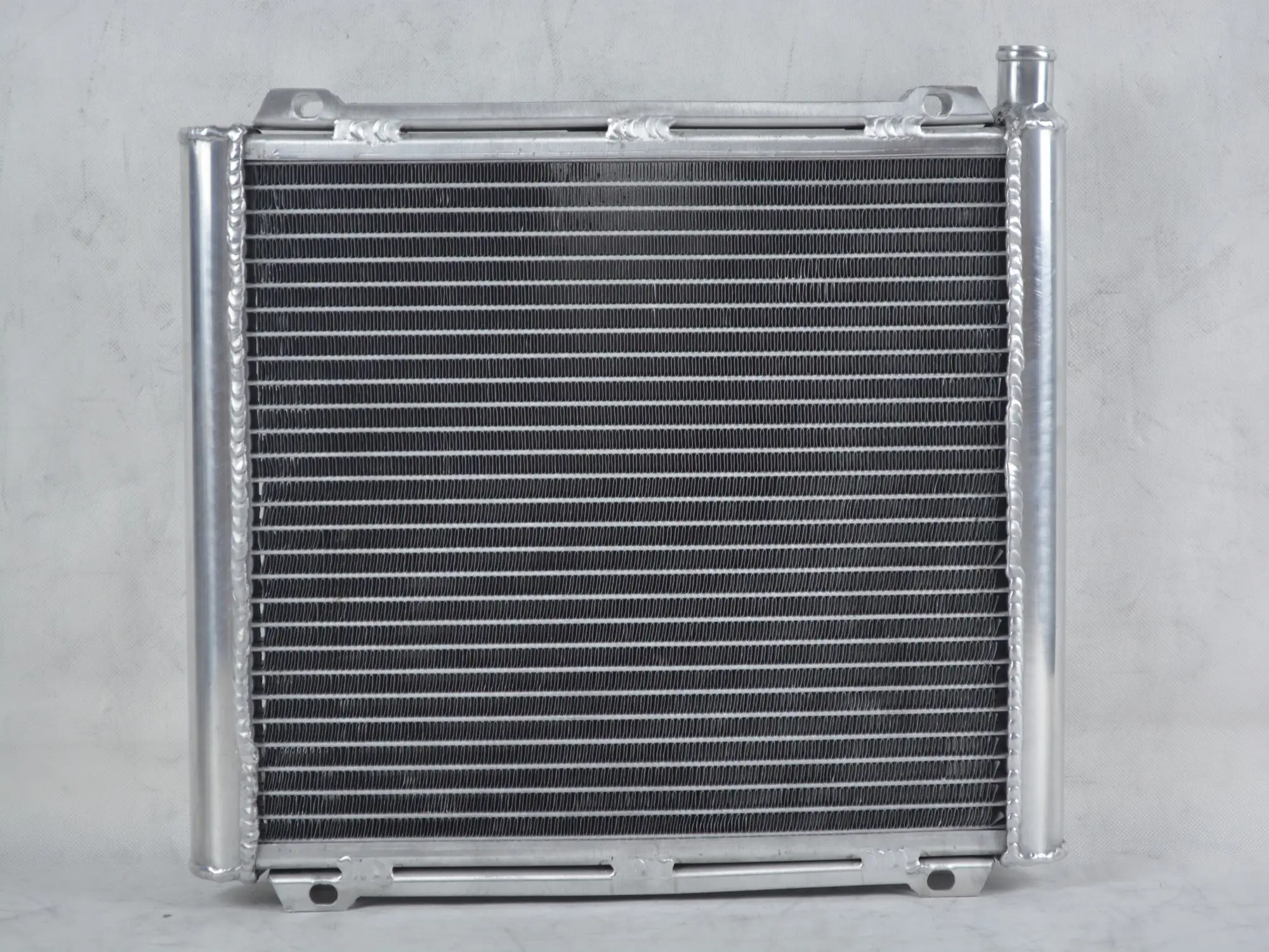 2 Rows Aluminum Radiator For 2012-2020 Can-Am Outlander/Renegade 450 500 570 650 800 850 1000 1000R 2013 2014 2015 2016 2017