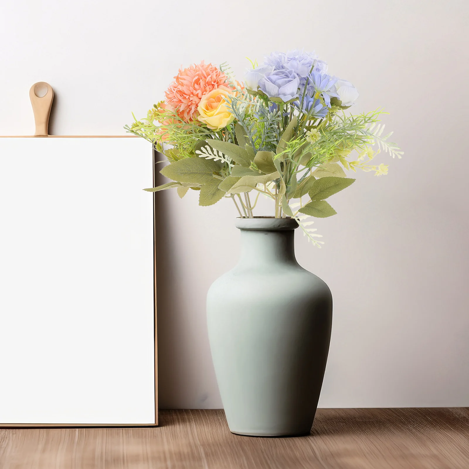 

4Pcs Artificial Bouquet Lifelike Cloth Simulation Flowers Home Office Wedding Decor Flower Arrangement Floral Vase Adornments