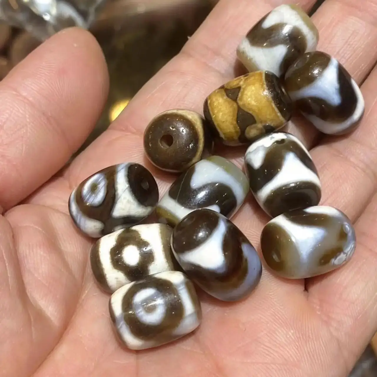 500pcs/lot Natural Old Agate Dzi Loose Beads Wholesale brown Keg beads Weathering lines diy Bracelet Necklace accessories Ethnic