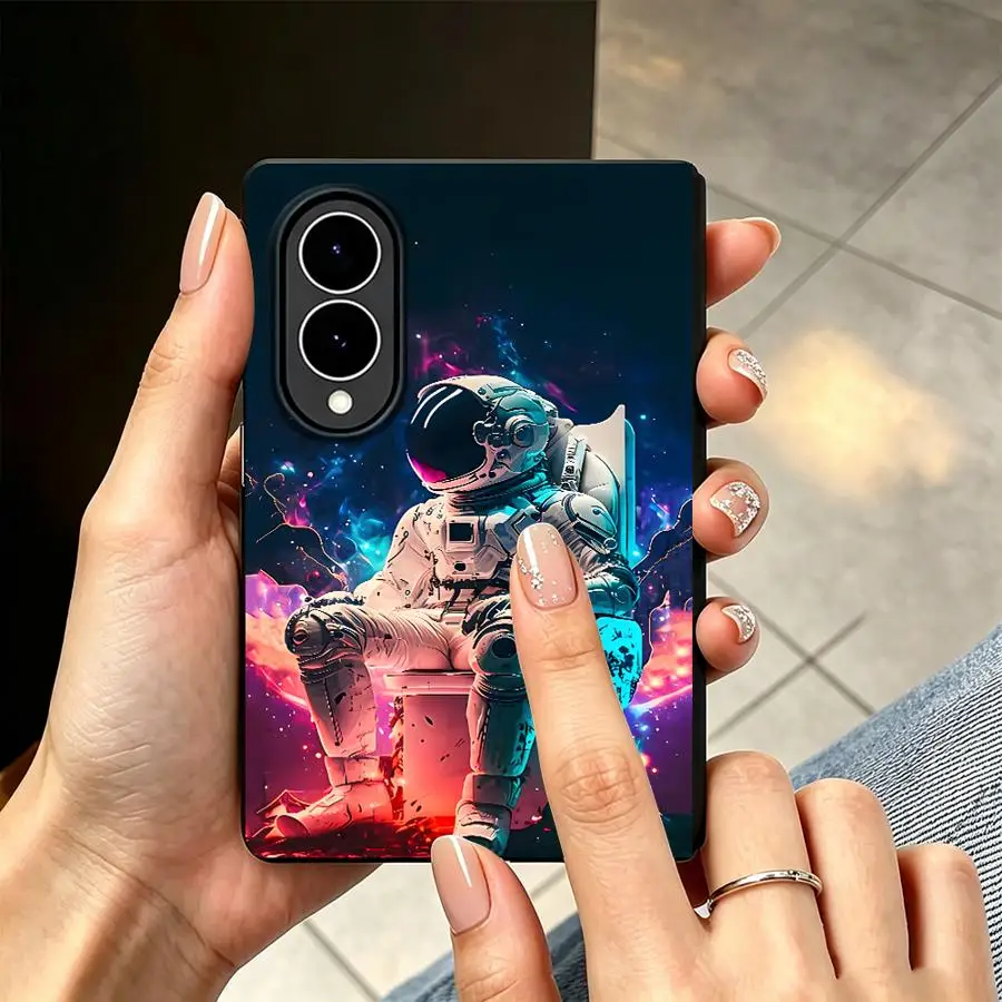 Case for Samsung Galaxy Z Fold8 Wide ZFold Wide Z Fold 8 ZFold8 Luxury Phone Cover Cartoon Throne Astronaut