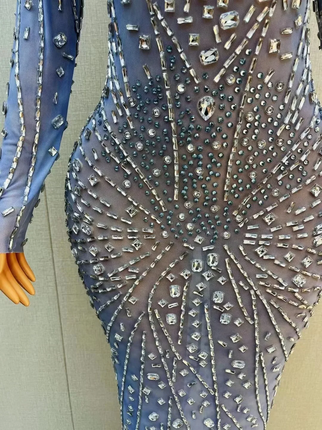 Strój do tańca, rozciągnięcia, kryształki, studniówka, piosenkarka, kolekcje taneczne, seksowny, sceniczny, błyszczący, srebrne cyrkonie, urodziny, świętowanie, niebieska sukienka