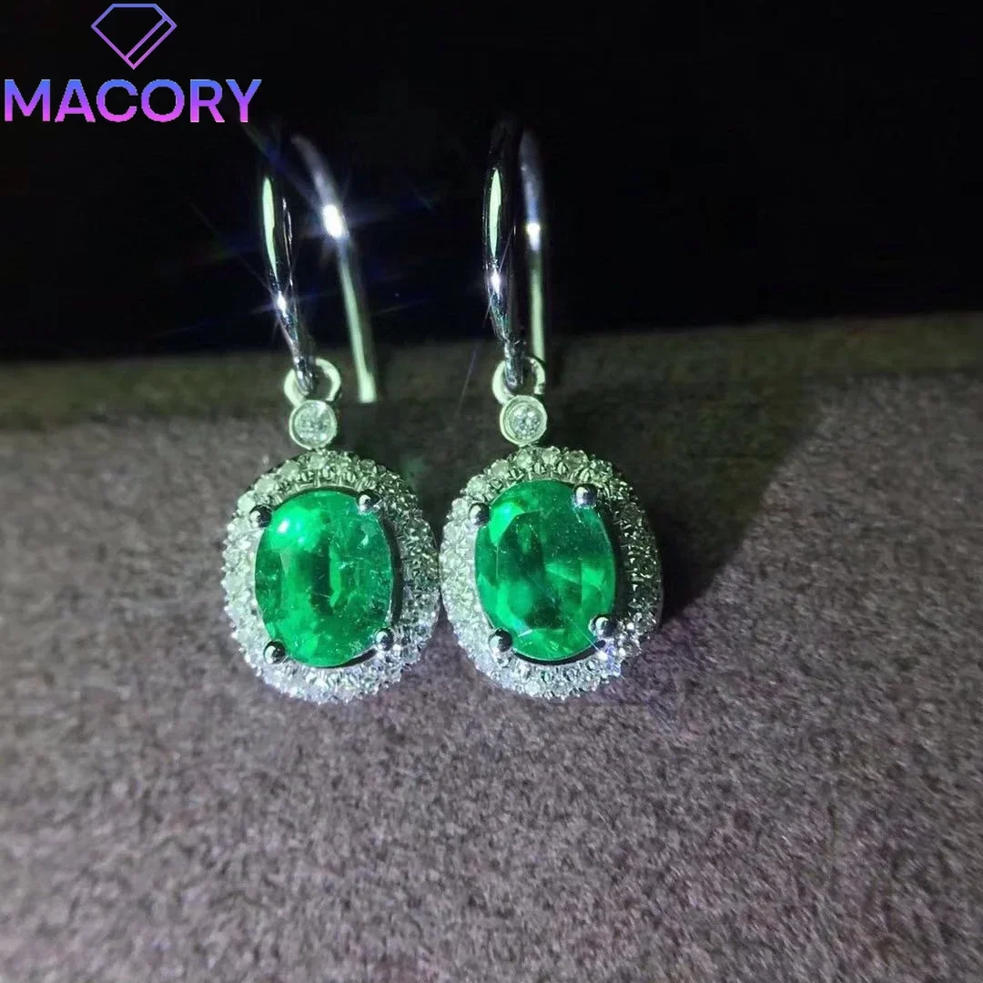 

Silver 925 emerald earrings ladies free shipping brand luxury imitation 2024 new fashion Valentine's Day Christmas jewelry.