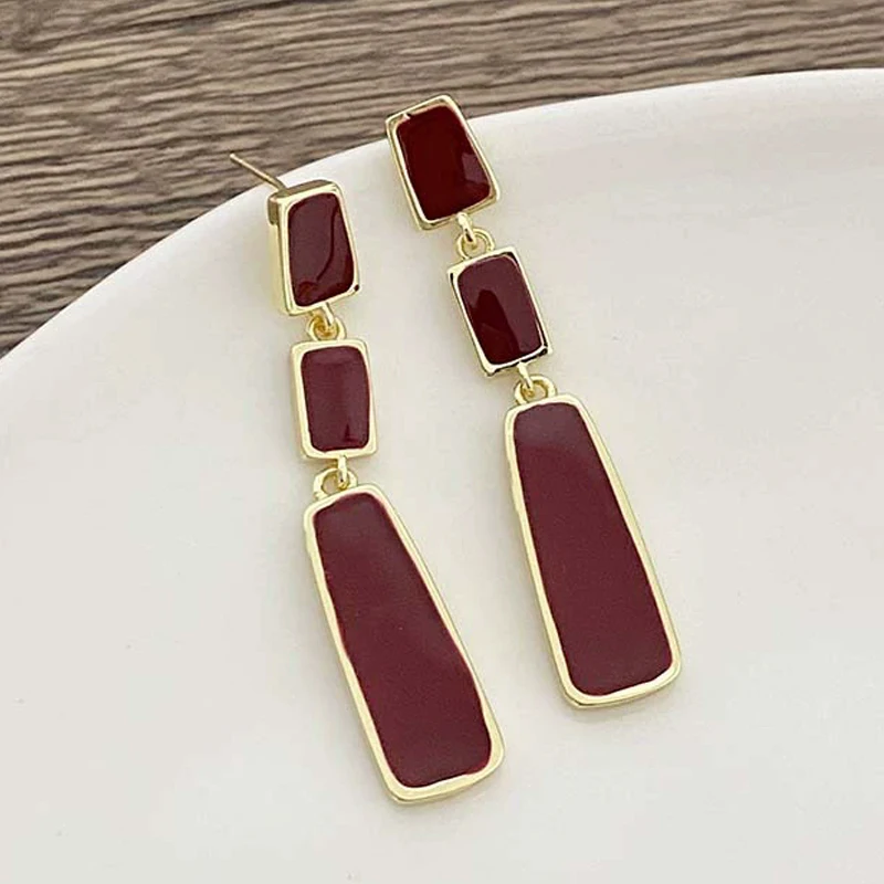 Red Enamel Oil Long Dangle Earrings Irregular Geometry Personality Rectangle Drop Earrings for Women Party Elegant Jewelry Gift
