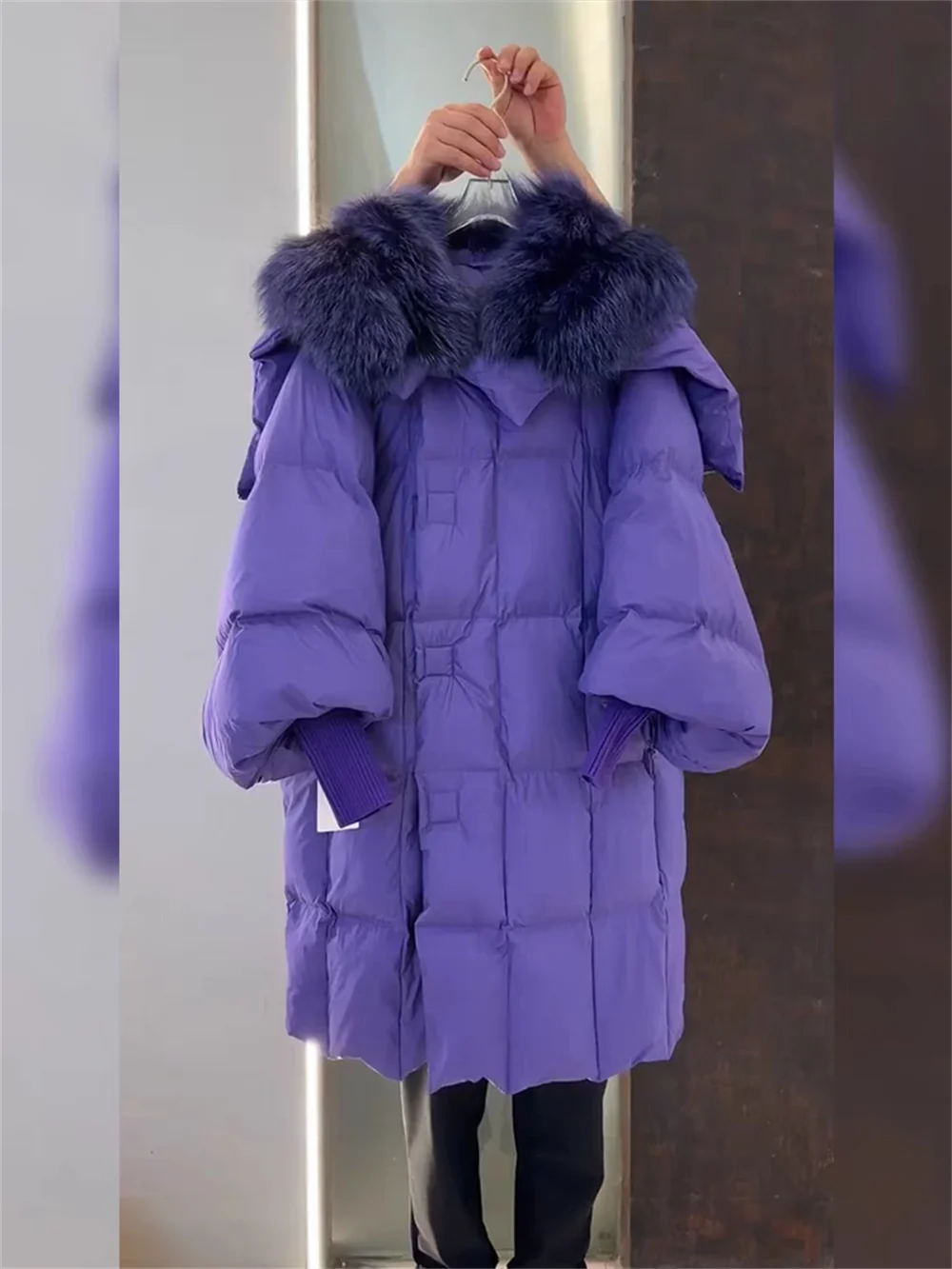 La tendencia de moda de este año es Chaquetas hermosas, fragantes y moradas. Chaquetas gruesas y largas de plumón de algodón para mujer, invierno, nuevo