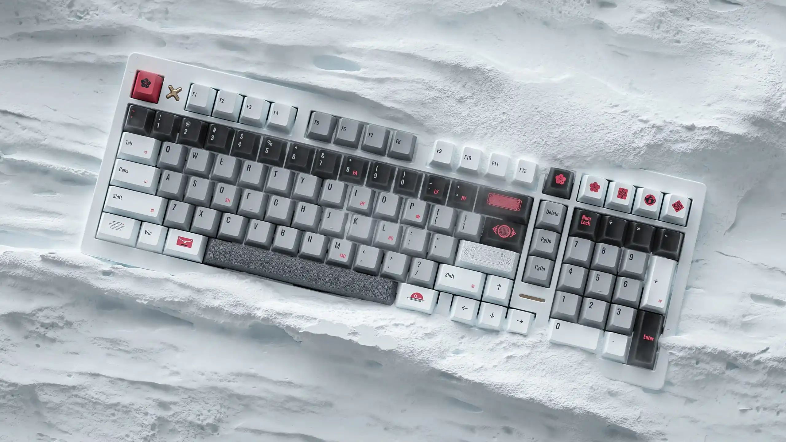 

AlohaKB Cherryprofile PBT Keycaps AUSPICIOUS SNOW for Mechanical Keyboard Dye-Sublimation KeyCap Pure Style Designed