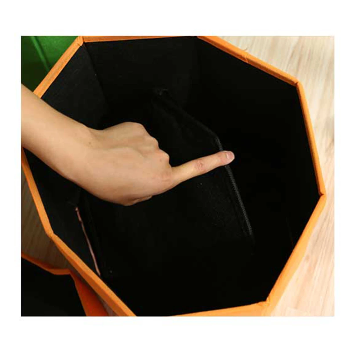 

Creative Pineapple Shaped Folding Storage Stool Footstool For Home Room Fruit Design Seat High Weight Capacity