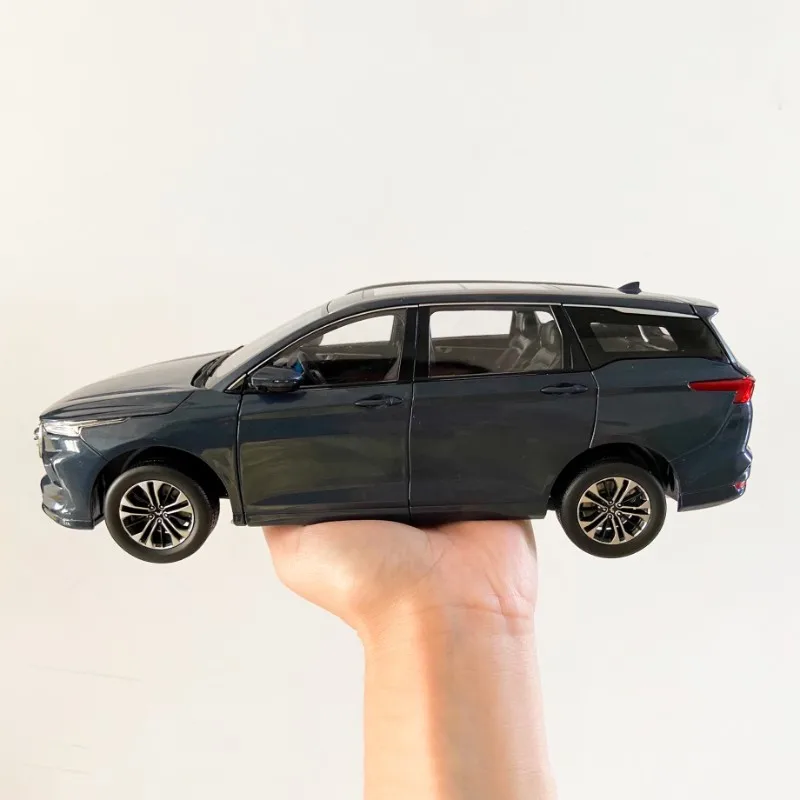 WULING Kaijie Victory Alloy Simulation Car Model,MPV Decoration,Die-Cast Metal Replica,Boy Gift,Adult Collectible,Blue,1: 18 - Image 3