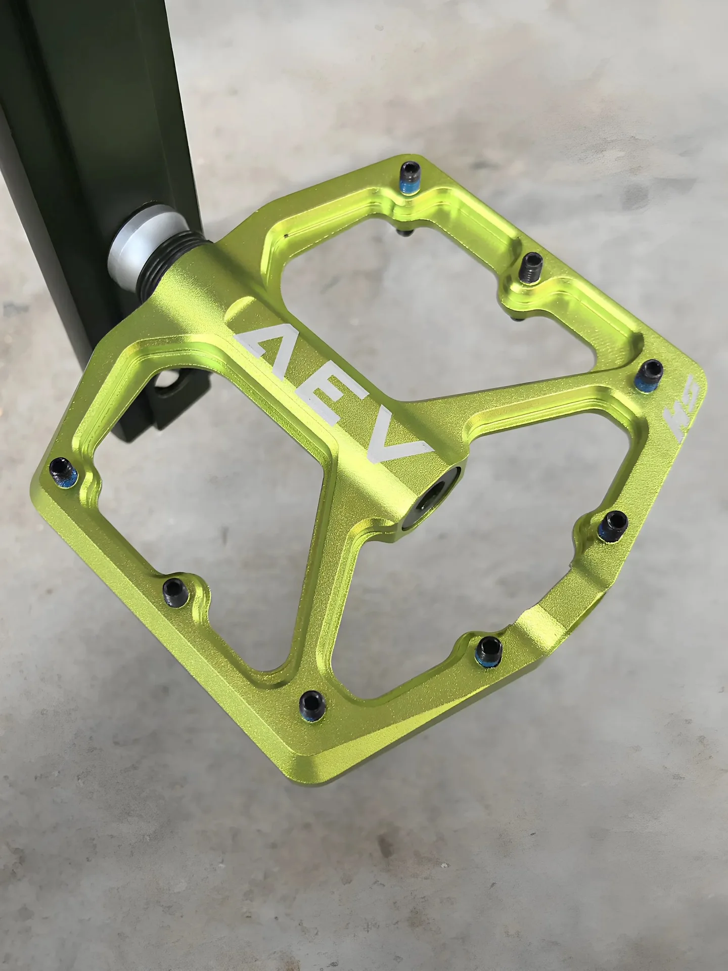 

Матовые педали для горных велосипедов с ЧПУ, велосипедные алюминиевые педали для велосипеда DH, горного велосипеда, противоскользящие гвозди, 3 уплотнительных подшипника