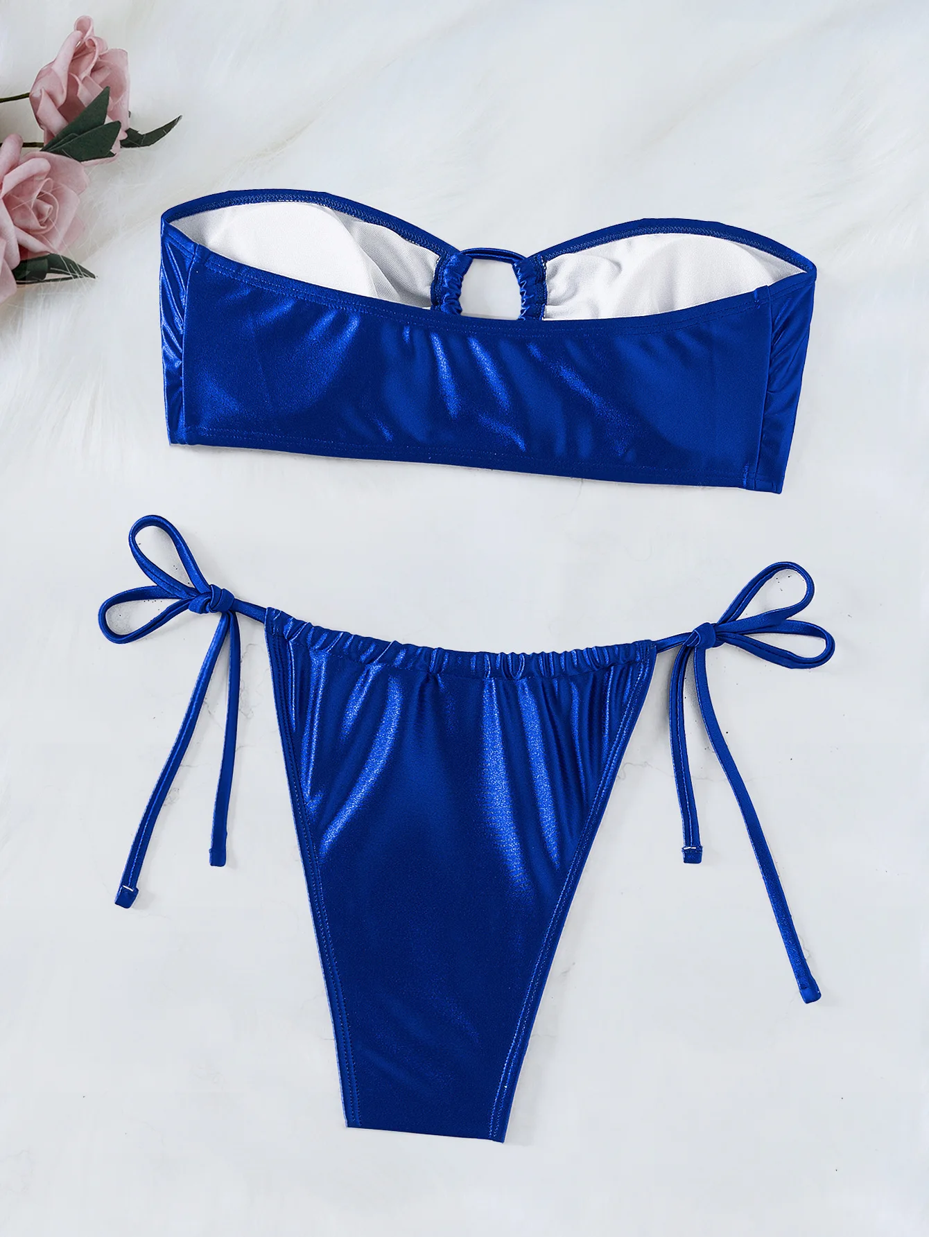 Conjunto de Bikini de Color sólido brillante, traje de baño de 2 piezas para mujer, sin tirantes, sin espalda, para vacaciones en la playa, traje de baño con Tanga, novedad de 2025