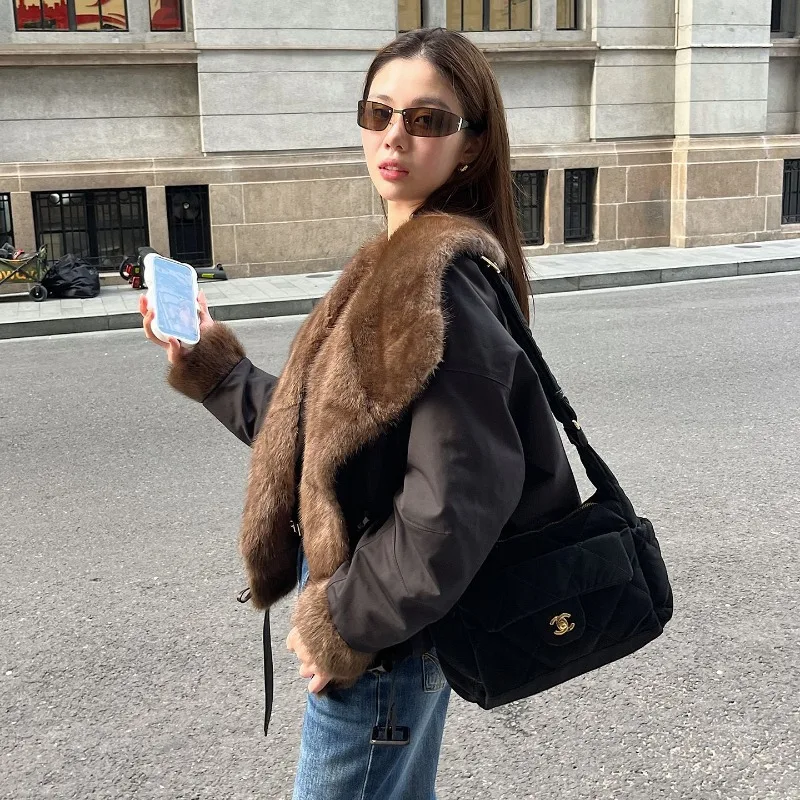 European Imported Mink Big Collar Down Cotton Jacket for Women in Winter 2025New Loose Style Overcoming fur Coat for Short Women