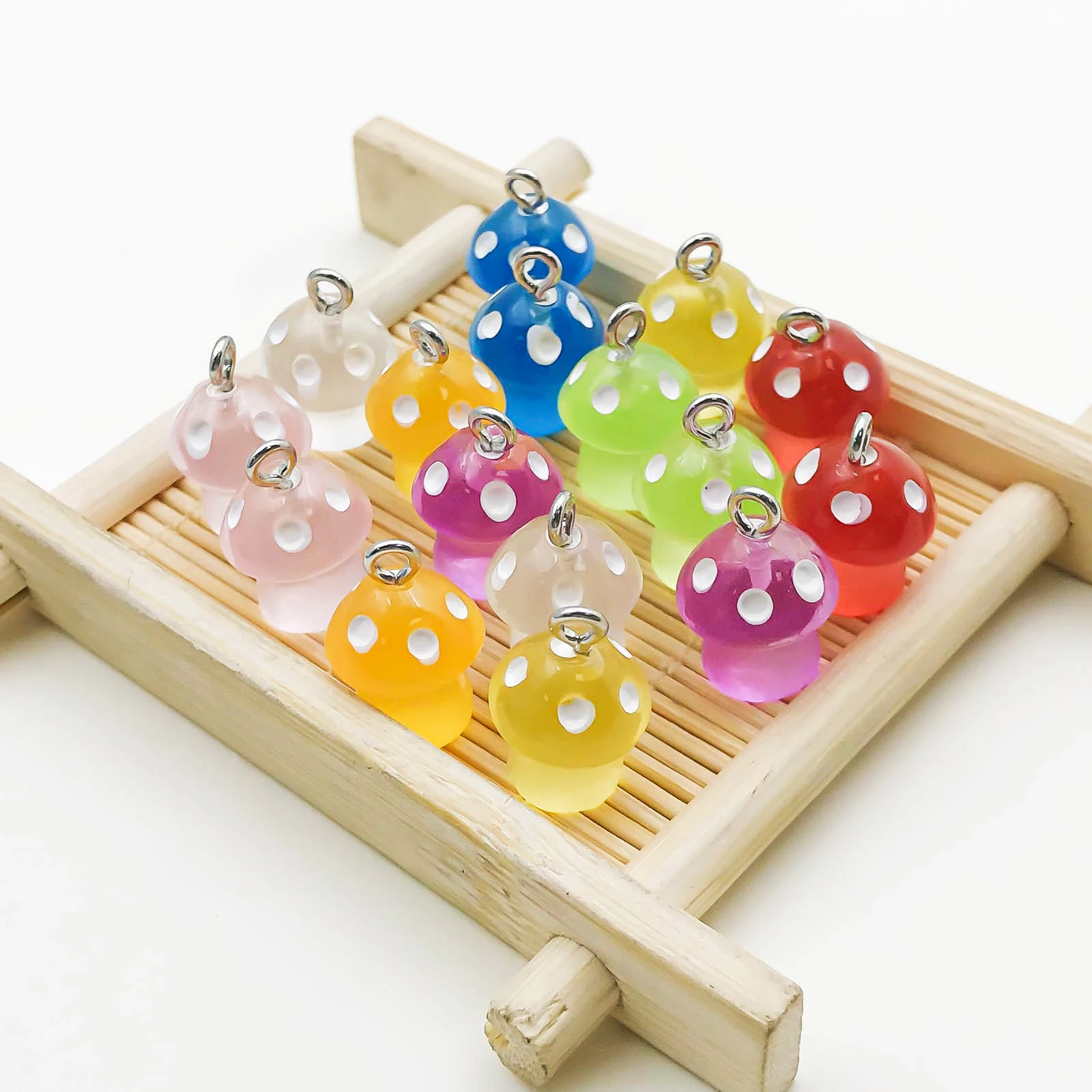 10/16Pcs/pack Jelly Color Pendant Mixed Color Resin Mushroom Charms Cute Pendant For Jewelry Making Necklace Forehead Earrings