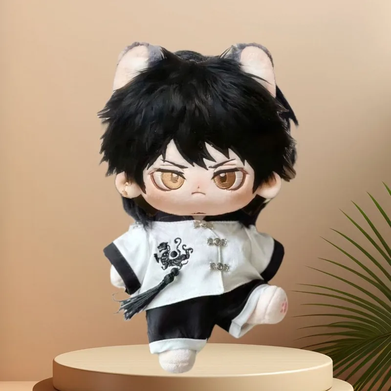 ONE PIECE Trafalgar D Water Law Attribute 20cm muñeca de algodón periférico de animé muñeco de peluche adornos de dormitorio regalo de vacaciones
