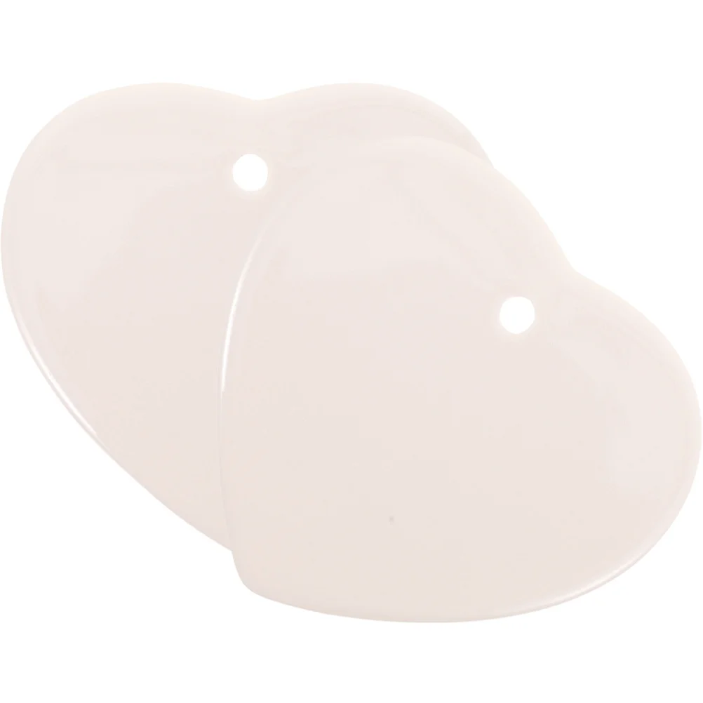 

2 Pcs Decorations Heart Shaped Porcelain Ornament Wedding Decorative Diy Pendant