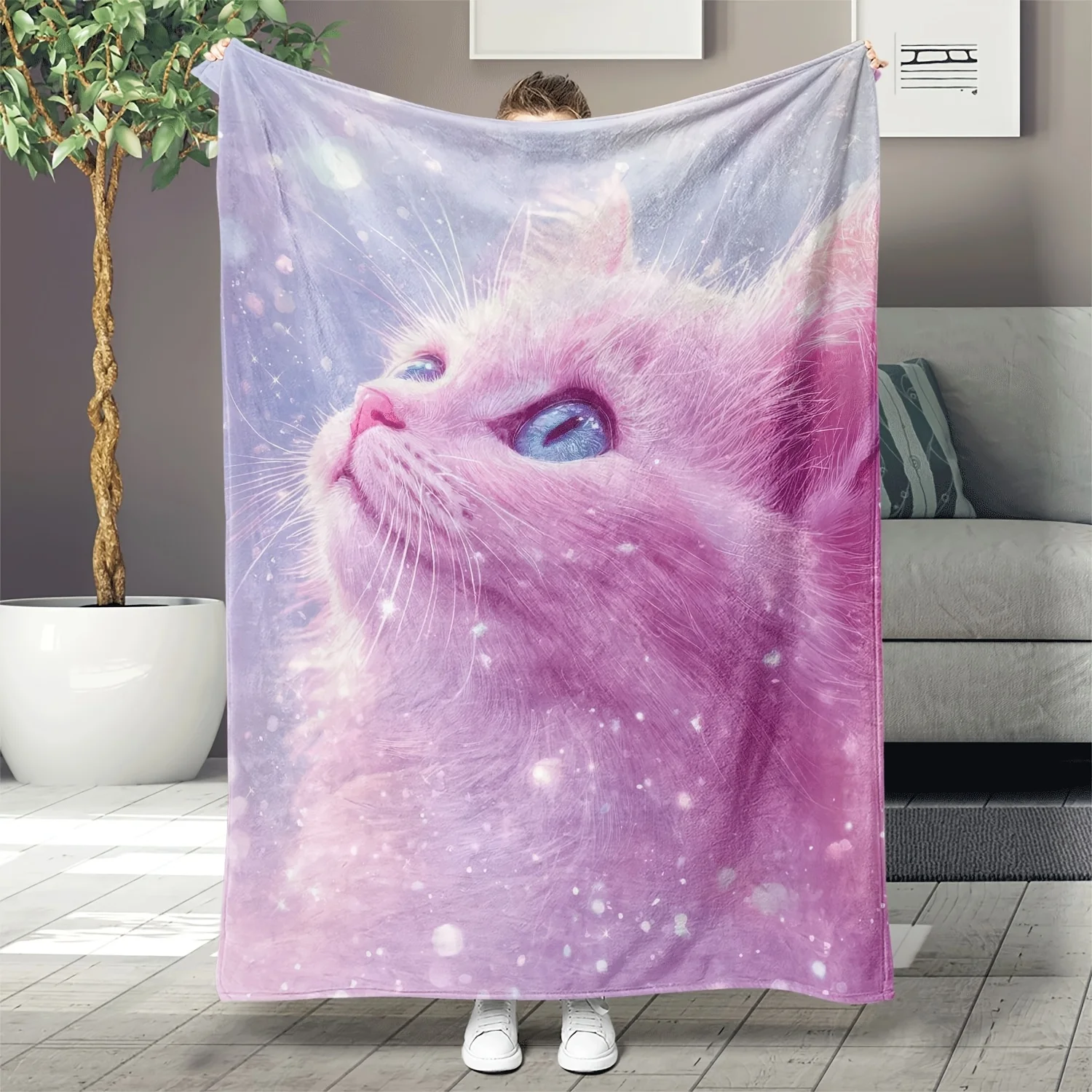 Contemporary Printed Mixed Color Cat Printed Flannel Throw Blanket, Tear Resistant, All Seasons, Digital Printing, Polyester