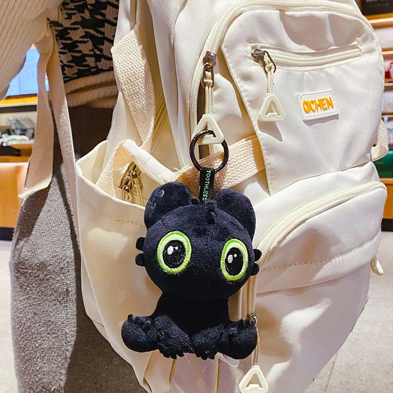 귀여운 흑백 날아다니는 용 플러시 인형 백팩 펜던트 만화 애니메이션 봉제 인형 키체인 어린이 생일 선물