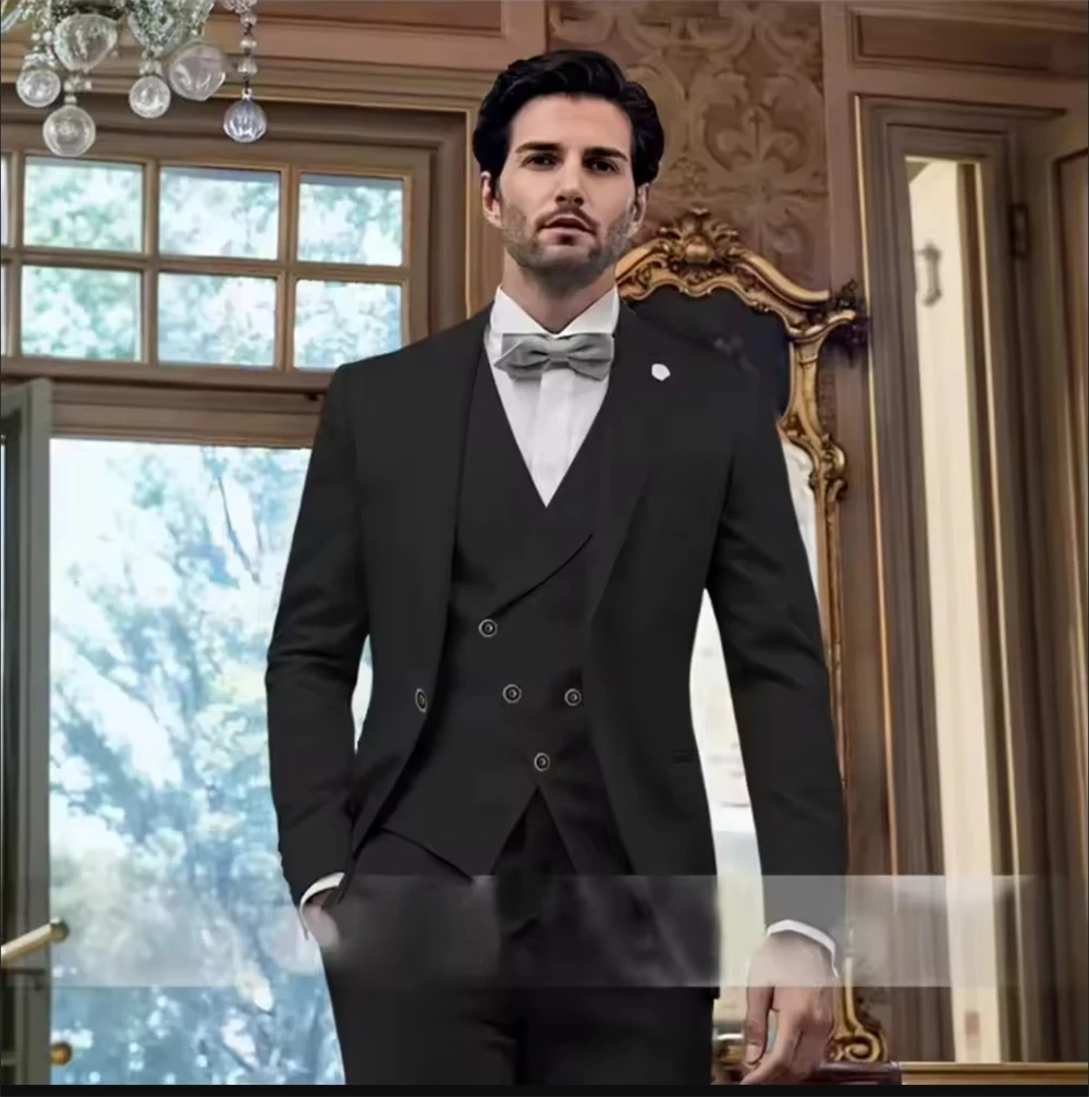 

Black 3 Pieces Men's Suit for Wedding Prom Party Chic Jacket Vest Pants Slim Fit Attire Concert Formal Events Custom Tuxedo