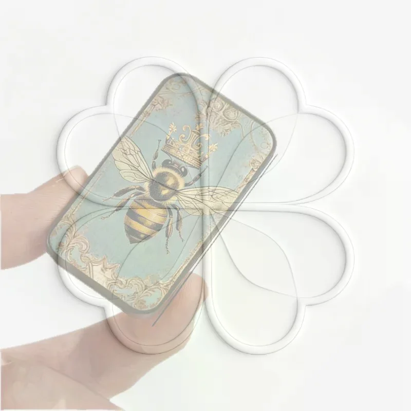 Retro Pattern Embossed Metal Match Tin Box Portable Collectible Match Holder Case for Home Decoration Smoker Gift