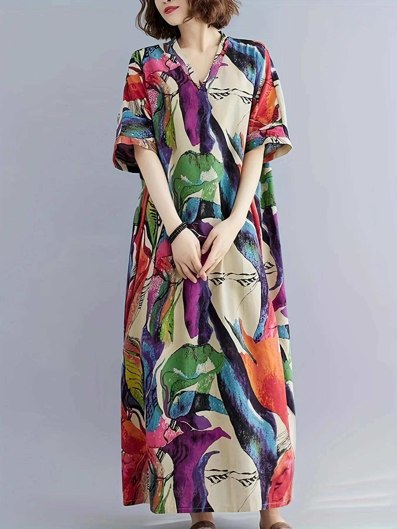 

Plus size women's clothing artistic print V-neck mid-sleeve long dress covers the flesh and looks slimmer