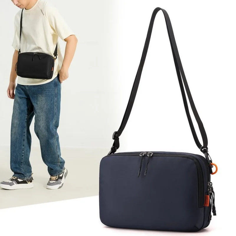

Modish Women's Crossbody-Bag Made Of Jasmine-Patterned Leather Boasting Trendy Famous Lasting Spacious Daily Look​
