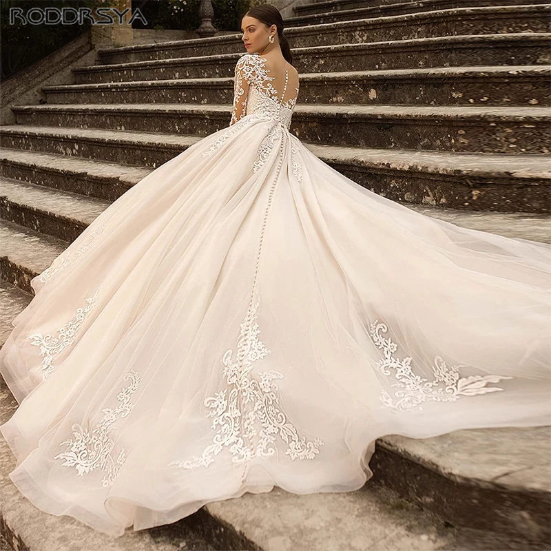 RODDRSYA abito da diserbo a maniche lunghe in pizzo Vintage bottone senza schienale Tulle a-line abito da sposa Appliques Vestido De Novia Custom Made Pizzo Maniche Lunghe Weeding Dress Vintage Backless Button Tulle A-