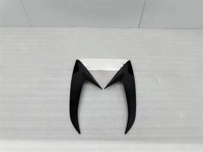 For Lotus Emira Upgrade V Style Dry Carbon Fiber Side air Vents and Rear Fender air Vents