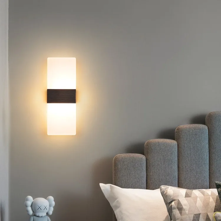 

Modern Minimalist Bedroom Bedside Lamp Nordic Creative Living Room TV Background Wall Lamp