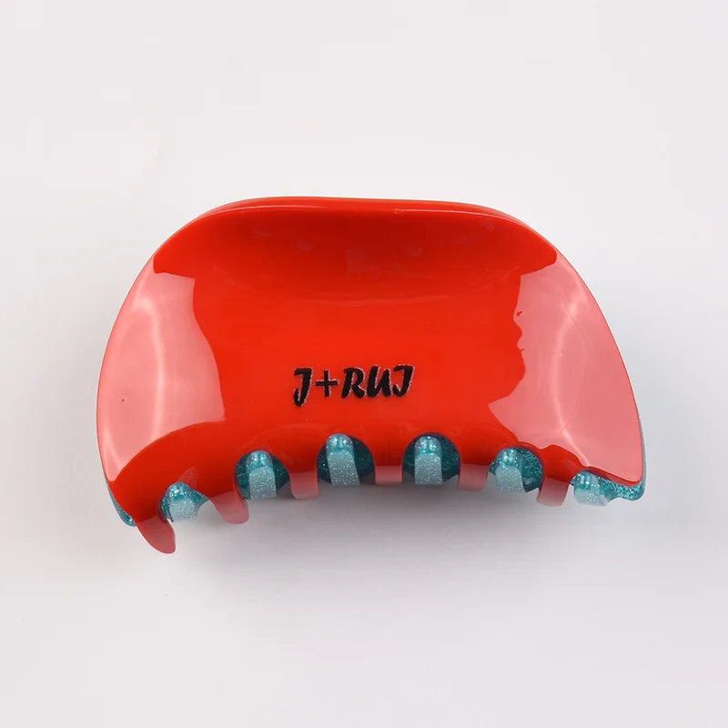 

Korean Internet Celebrity Style Hair Clip, Trendy Claw Clip, Fashionable Hair Accessory for Girls, Super Fairy-Like Hairpin, Shark Clip for Women