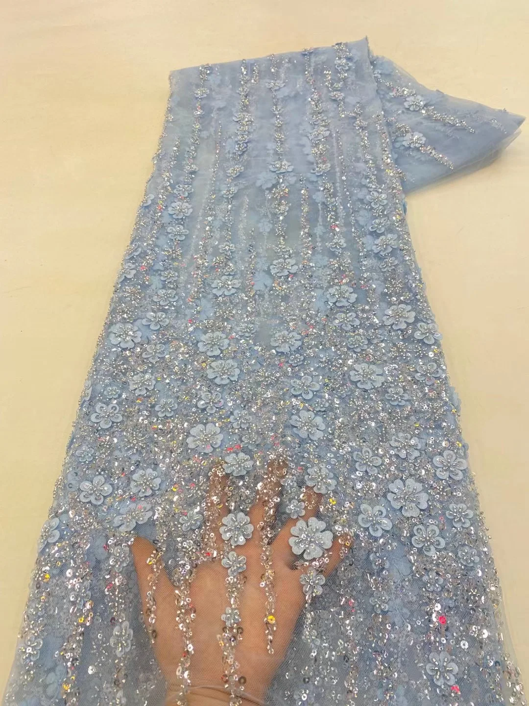 

5 Yards Luxury 3D Flower Beaded Fabric Heavy Sequins Embroidery Fabric Fashion French Tulle Mesh Lace Fabric for Wedding XZ55281