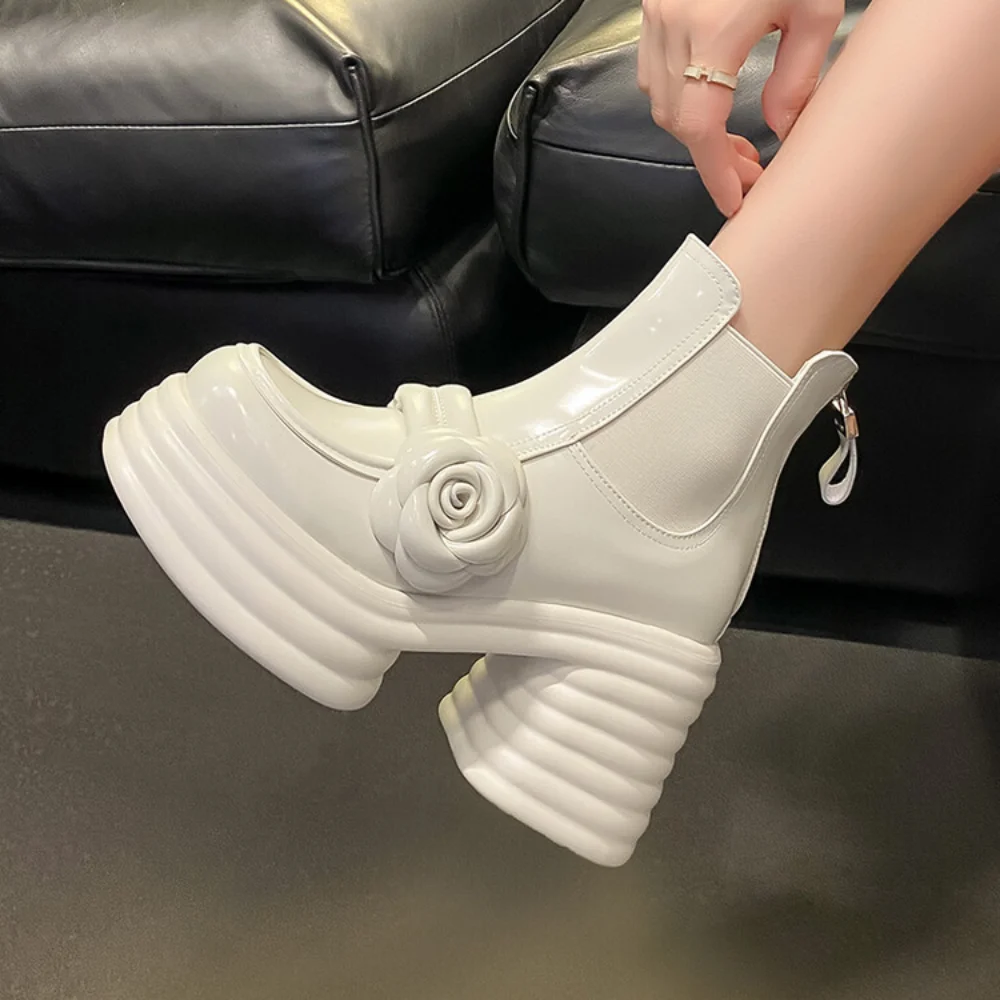 Lovely Flower White Boots Women Platform Chunky Heel Ankle Boots Fashion Buckle Gothic Style Modern Boots High Heels Short Boots