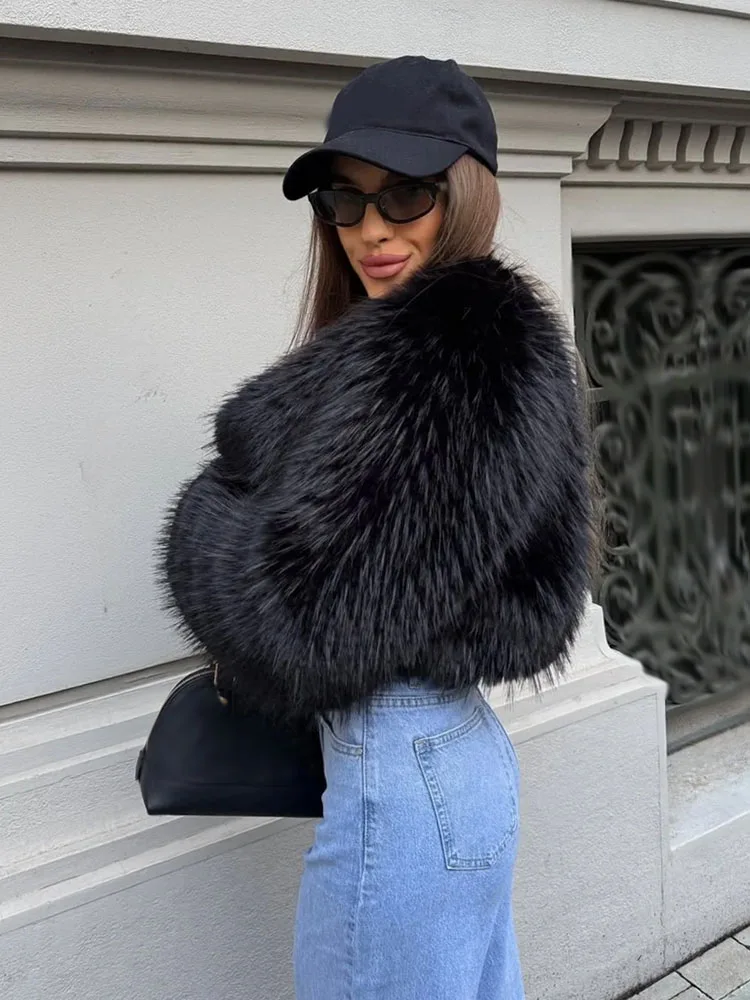 เสื้อครอปแขนยาวผู้หญิง คอทรงกลม ผ้าเนื้อนุ่ม สไตล์ลำลอง แฟชั่นฤดูหนาว ลายขนสัตว์เทียม สไตล์สตรีทแวร์