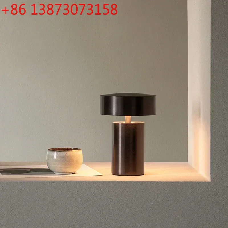 

Modern Style Bedside Lamp for Bedroom, Artistic Living Room Desk Lamp, Suitable for Living Room and Bedroom, Table Lamp HBTL