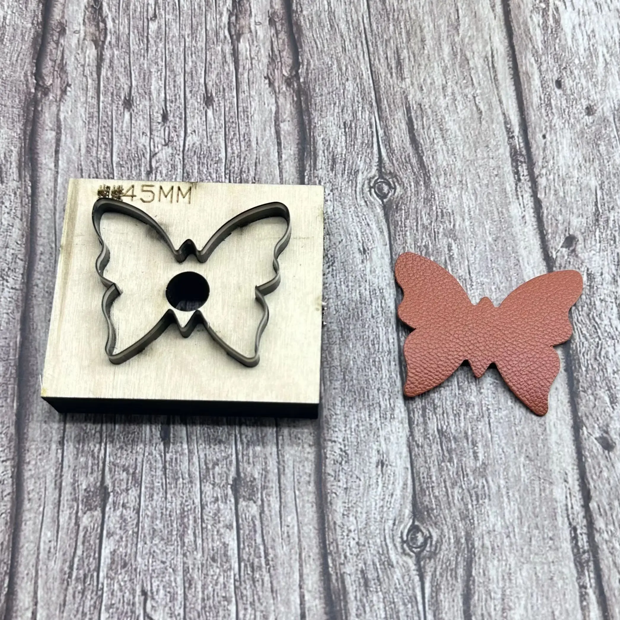 

Форма для резки бабочки, режущий инструмент для кожи, ручной нож для резки, японский стальной нож, деревянная форма, инструмент