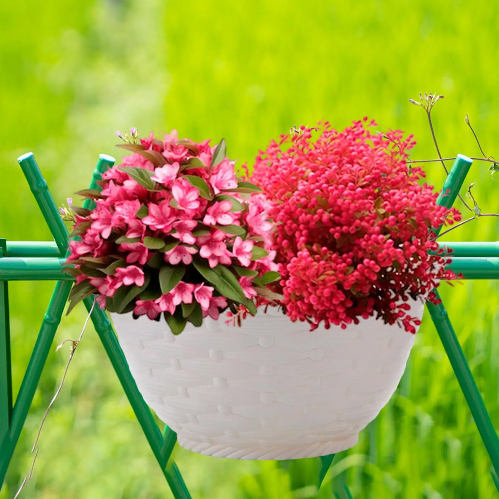 Self Watering Flowerpot with Drainage Mesh Outdoor Hanging Flowerpot Balcony Planters for Interior and Exterior Plant Decor