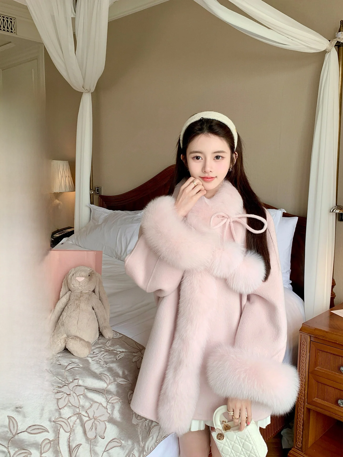 

Нежно-розовое двустороннее шерстяное пальто с мехом для женщин, удлиненное, средней длины, с длинными рукавами