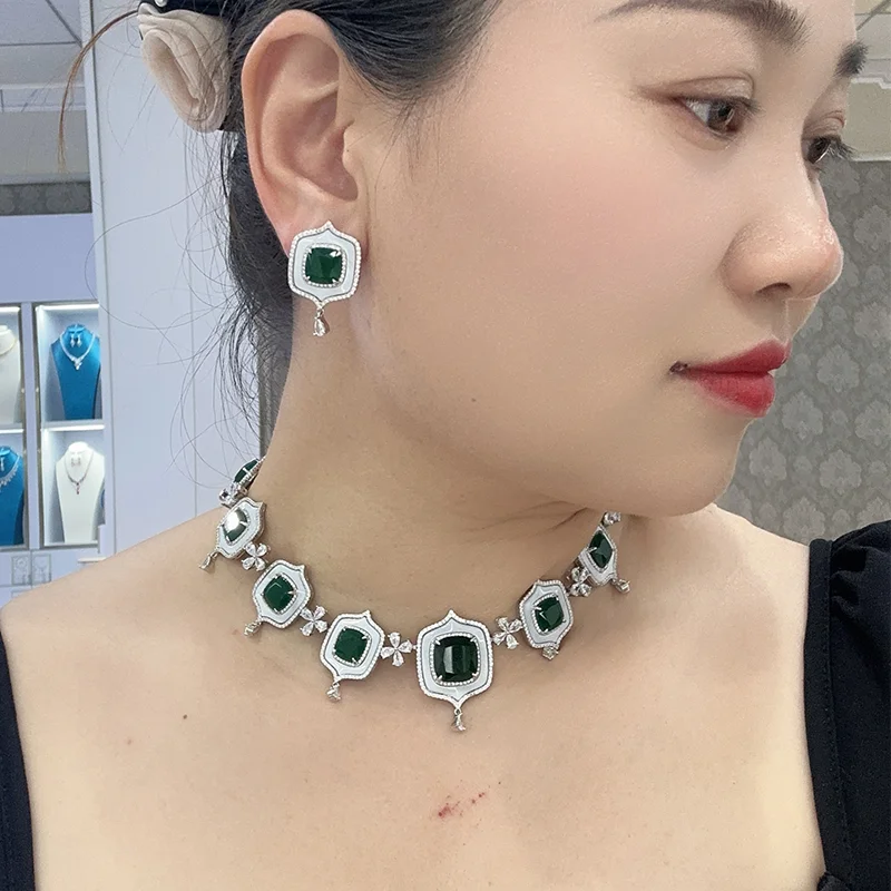

Designer Collection Style Earrings Necklace Women Lady Inlay Cubic Zircon Synthetic Square Emerald Dinner Party Jewelry Sets