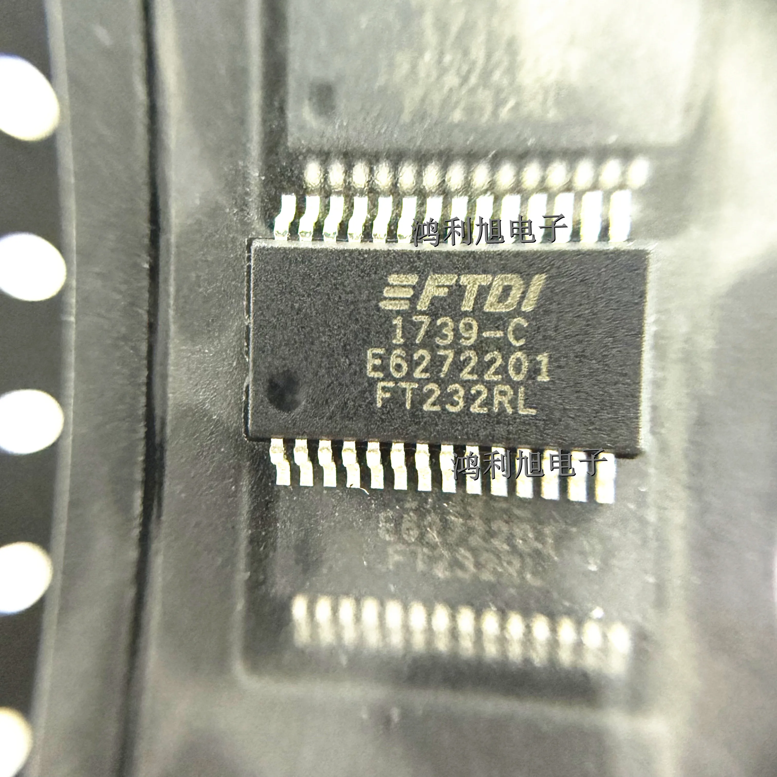 

1 шт./лот FT232RL-REEL SSOP-28 FT232RL USB-интерфейс IC USB для последовательного UART Улучшенная микросхема Рабочая температура:- 40 C-+ 85 C