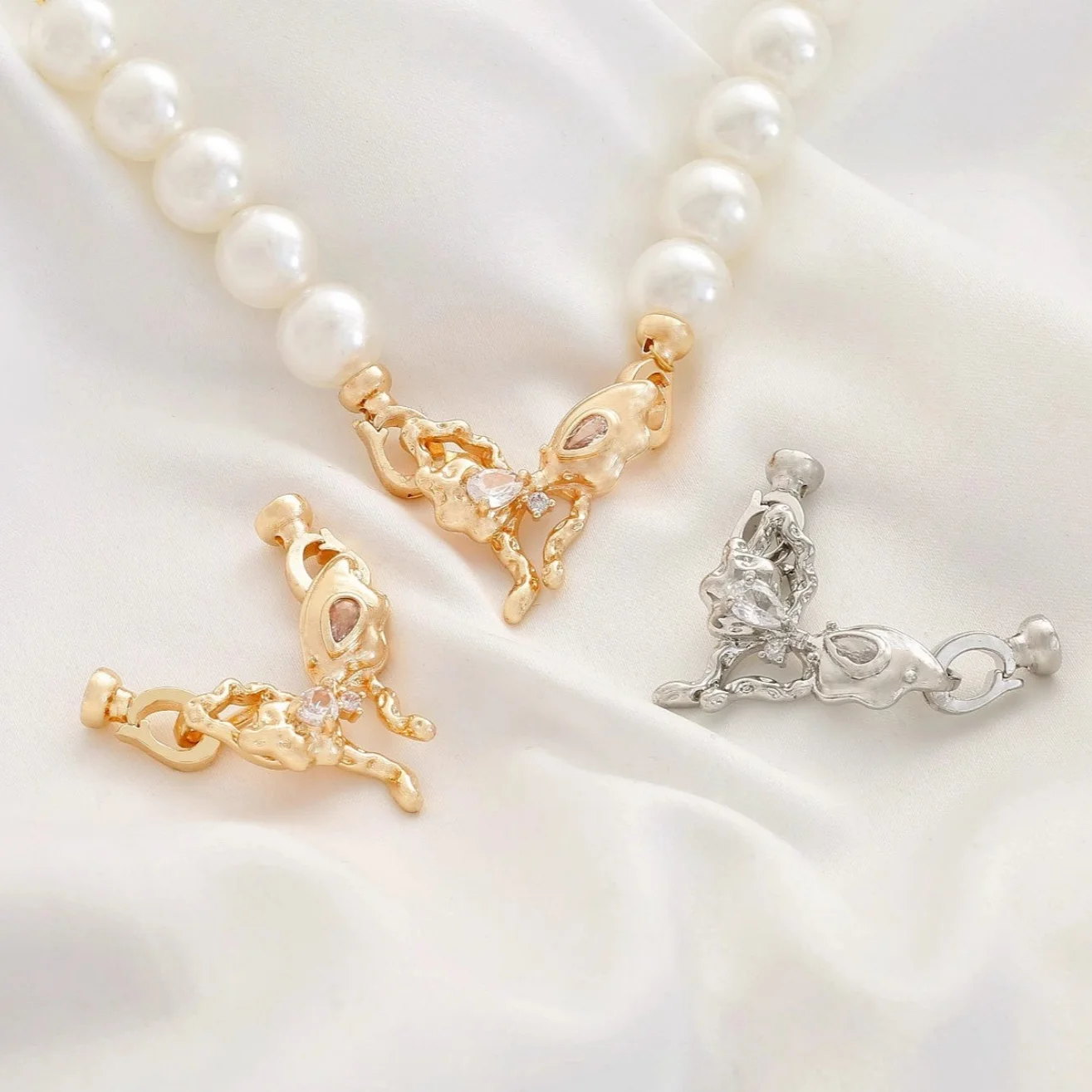 

1pcs Copper Gold-plated Zircon Butterfly Double-head Buckle DIY Handmade Bracelet Necklace Connection Buckle Jewelry Accessories