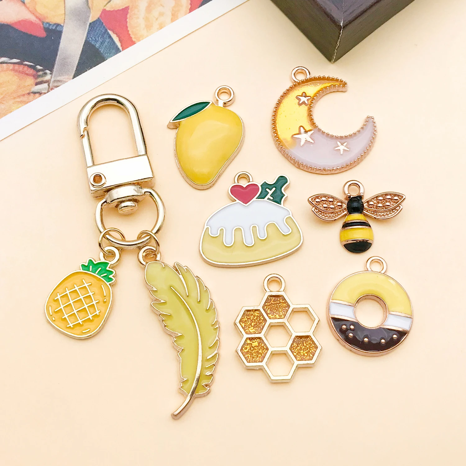 10/20pcs Enamel Charms Alloy Various Styles Pendants