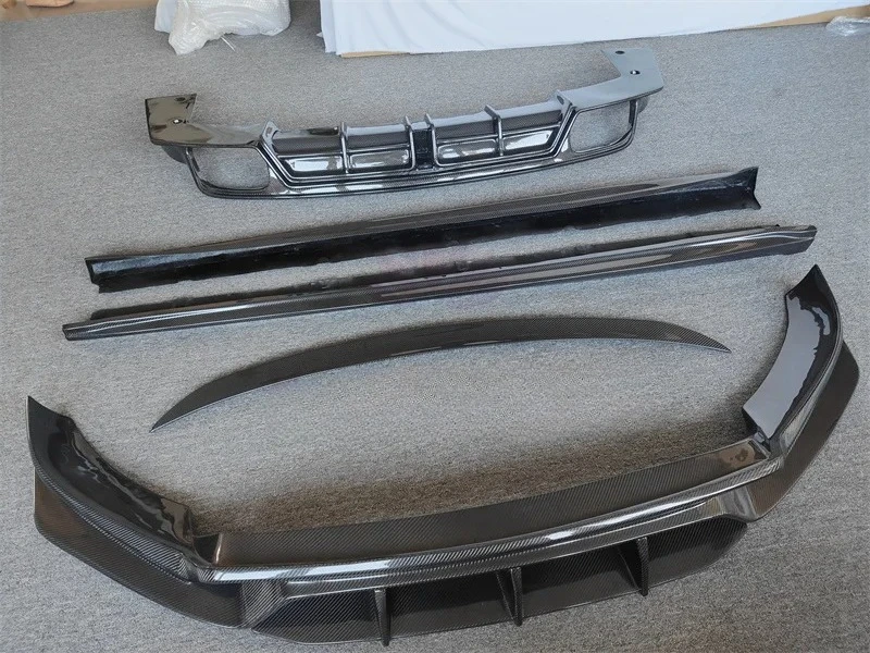 For 9Y0 Body Kit CM Style 3 Carbon Front bar Edge Rear Diffuser Side Skirt
